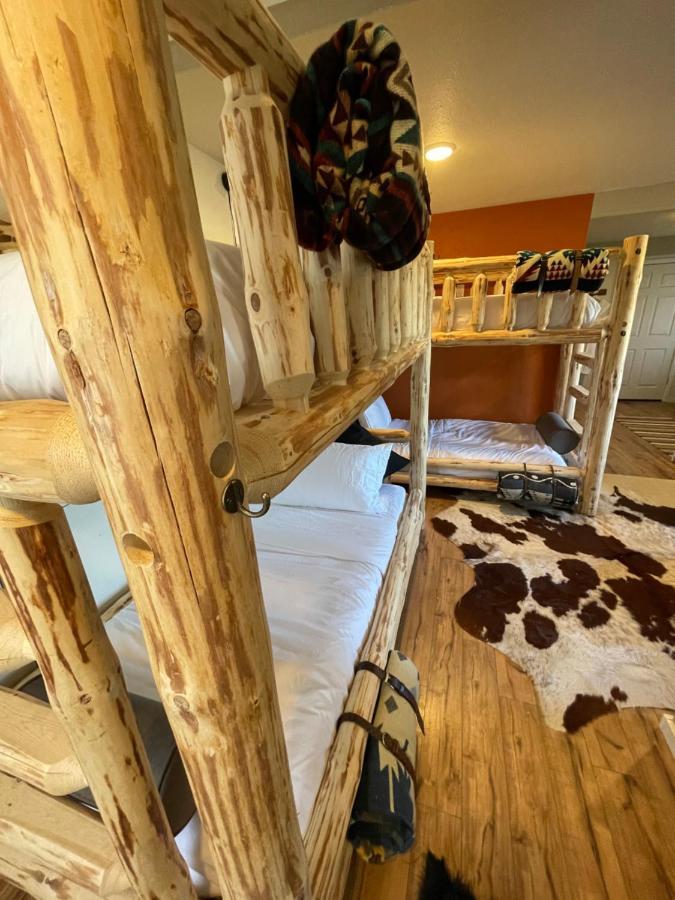Hotel Yosemite Basecamp Groveland Esterno foto