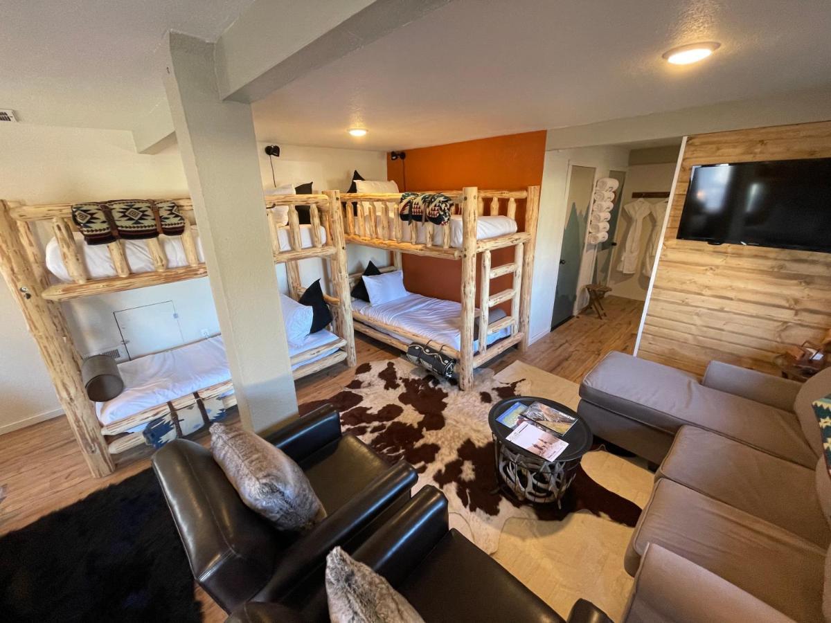 Hotel Yosemite Basecamp Groveland Esterno foto